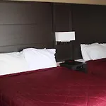 Lamplighter Inn