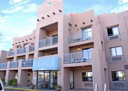 Lamplighter Hotel